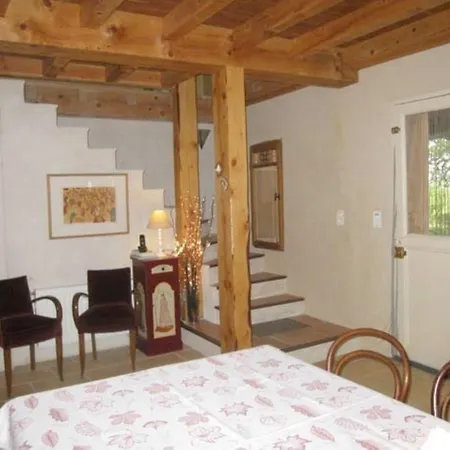 Le Fraysse Bed & Breakfast Montdurausse