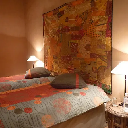 Le Fraysse Bed & Breakfast Montdurausse