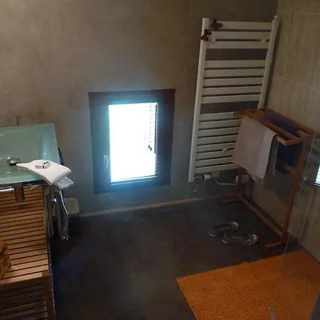 Le Fraysse Bed & Breakfast 3*