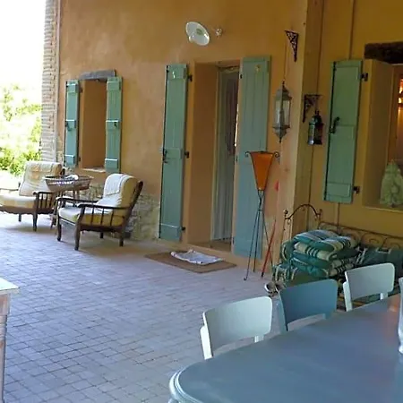 Le Fraysse Couette-café Montdurausse
